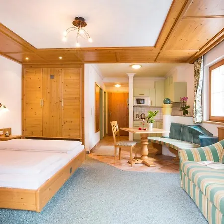 Appartements Fliana St. Anton Sankt Anton am Arlberg Kamer foto