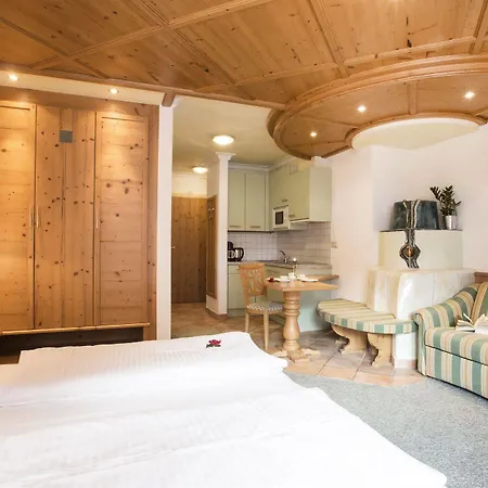Appartements Fliana St. Anton Sankt Anton am Arlberg Buitenkant foto