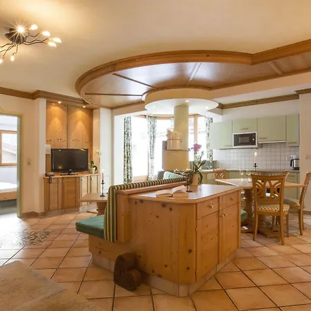 Appartements Fliana St. Anton Sankt Anton am Arlberg Buitenkant foto